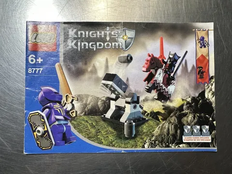 2004 LEGO Knights Kingdom 8777 Manual Booklet Only  Used Condition