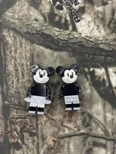 LEGO Mickey Mouse Minifigure - INCOMPLETE - from 21317 Steamboat Willie H68