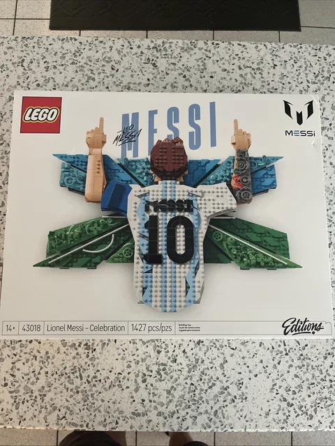LEGO Lionel Messi Celebration 43018 New Sealed 14+