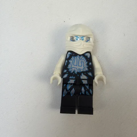 Official LEGO Minifigure Ninjago Possesion Airjitzu Zane NJO0159 70742 NRG