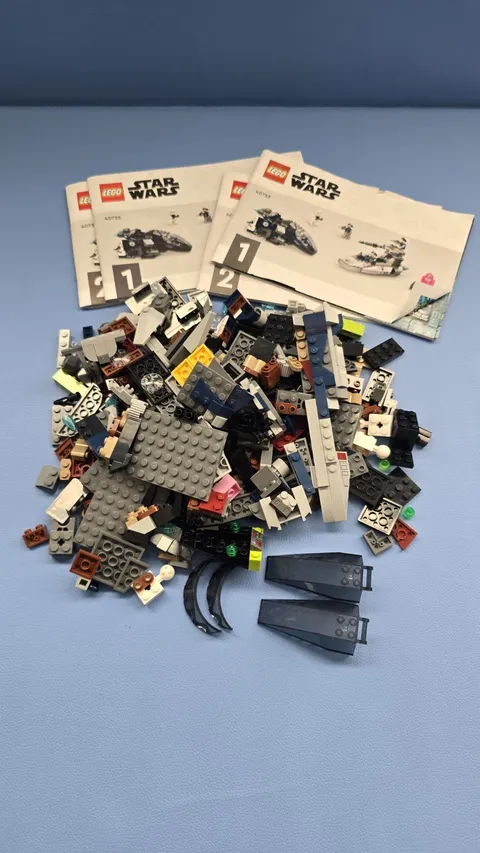 2x LEGO Star Wars Imperial Drop Ship And Rebel Speeder Lot 40755