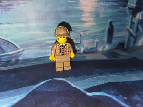LEGO Collectible Minifigure Series 5 Detective