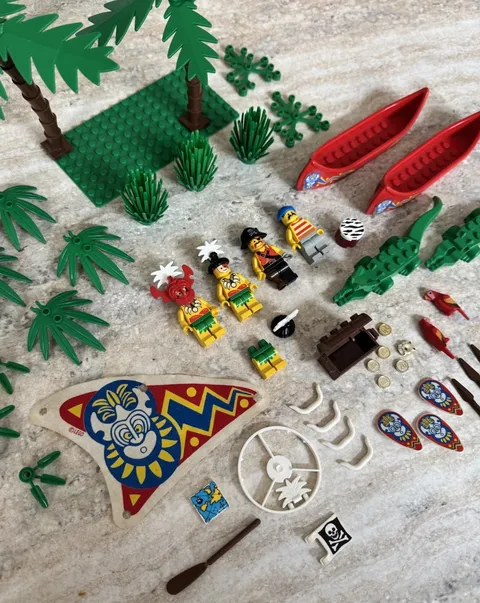 Vintage LEGO 6278 Enchanted Island 6256 Catamaran Islanders Sail Canoes Lot