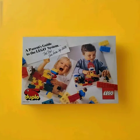 Vintage 1987 A Parents Guide to the LEGO System Catalog Booklet DUPLO 119317