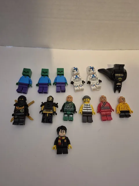 Lego Ninjago Star Wars Batman figures Random Lot Of 13 Minifigs