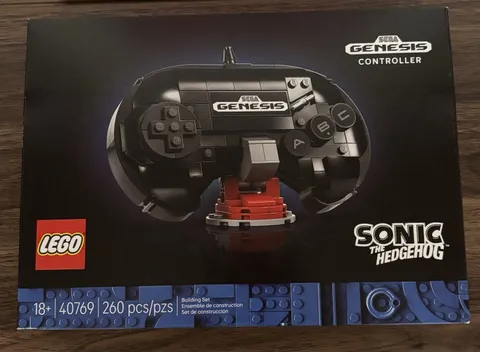 LEGO SEGA Genesis Controller 40769 Sonic The Hedgehog