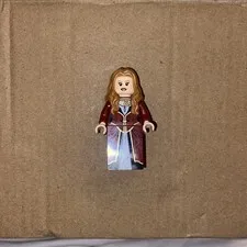  LEGO ELIZABETH SWANN Minifigure from Pirates of the Caribbean set 4181