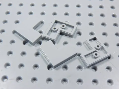 LEGO Lot of 4 Light Bluish Gray 2x2 Smooth Corner Tiles Plates BR