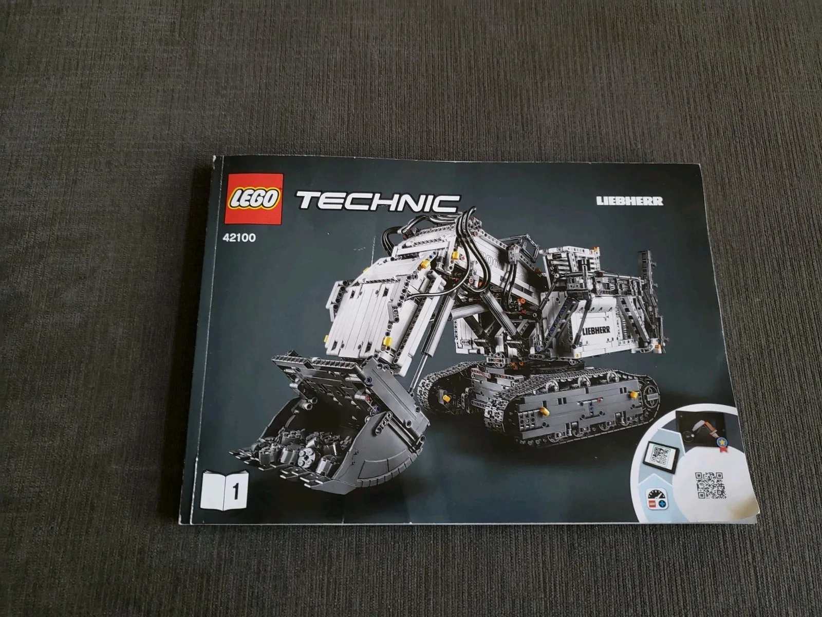 Lego Technic 42100 Liebherr Excavator Instruction Manual Only - BOOK 1 GREAT CON