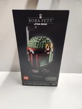 LEGO Star Wars: Boba Fett Helmet (75277) Slight Box Damage
