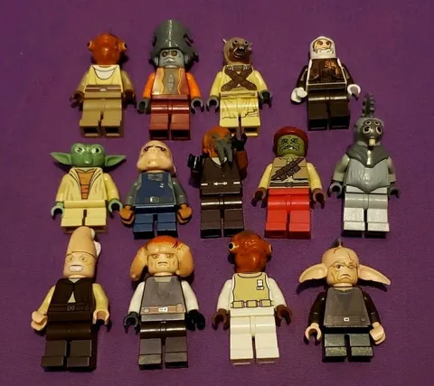 LEGO STAR WARS Clone Wars Minifigure Lot Jedi Even Piell Saesee Ki Adi Mundi