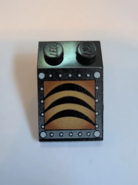 Lego 1x 3298pb020 Black Slope 33 3 x 2 with Stingrays 3 Black Arcs and White