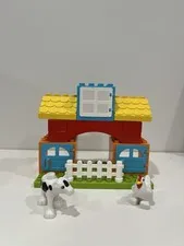LEGO DUPLO Farmhouse playset with cow and chicken - toddler toy