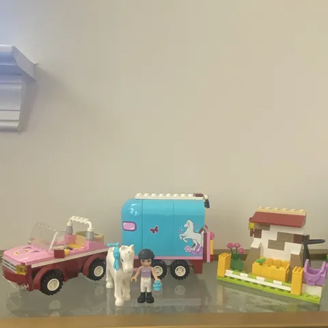 LEGO Friends Emma's Horse Trailer 3186 218 pcs Complete Set w/ Instructions
