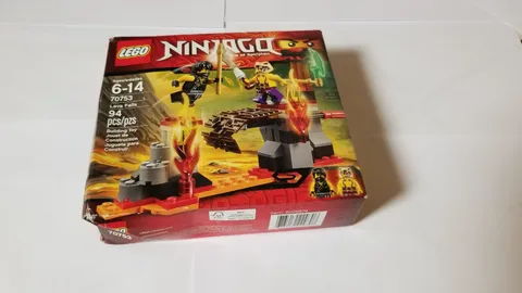 LEGO NINJAGO Masters of Spinjitzu Lava Falls 70753 new damage box