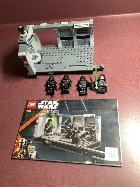 LEGO Star Wars: Dark Trooper Attack (75324)
