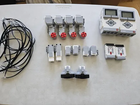 lego mindstorms ev3  Lot As Is