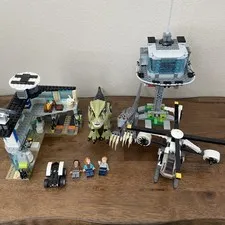 LEGO Jurassic World 76949 - Giganotosaurus & Therizinosaurus Attack - Read Desc