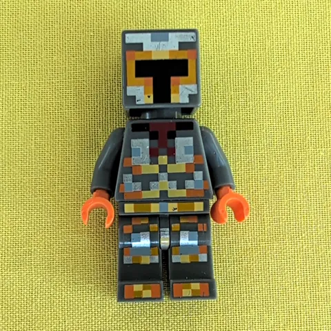 LEGO Minifigure Skin 1 Yellow Orange Armor Minifigure min034 8536