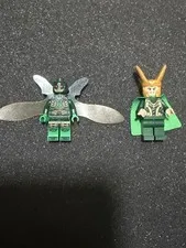 LEGO Parademon Extended Wings and  Loki Spongy Cape Mini figures, Excellent cond