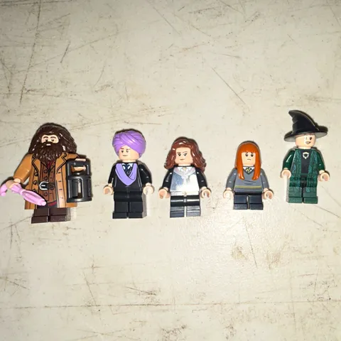 LEGO Harry Potter Minifigures Lot of 5 Plastic Fantasy Minifigure
