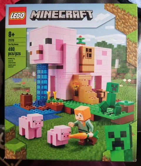 LEGO MINECRAFT : THE PIG HOUSE  21170 RETIRED NEW IN SEALED BOX 