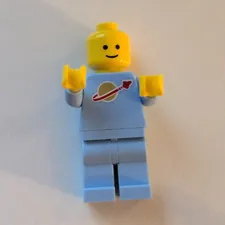LEGO Classic Space Astronaut Spaceman Minifigure Light Blue, Vintage