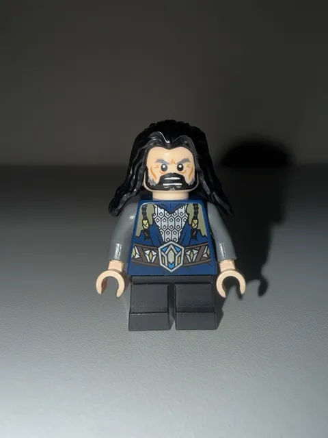 Lego Thorin Oakenshield Lord of the Rings Hobbit Minifigure 79002 Attack Wargs