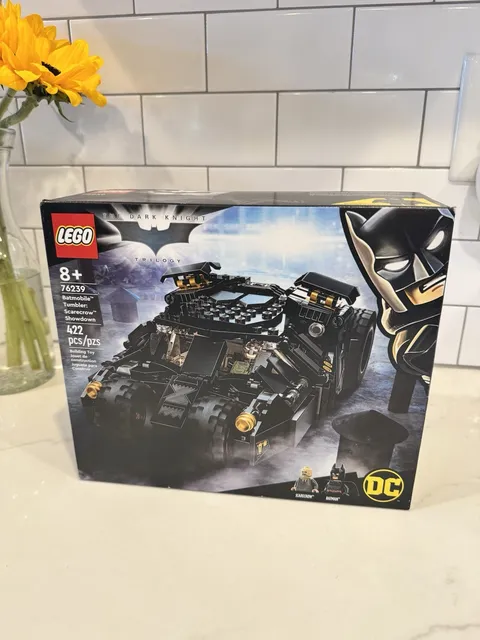 LEGO DC Batman 76239 Batmobile Tumbler Scarecrow Showdown NEW SEALED Retired