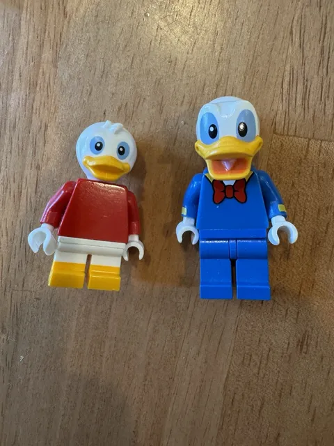 Lego Donald Duck and Huey Minifigures Great Condition