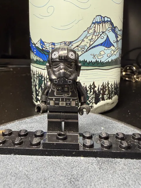 LEGO Star Wars TIE Fighter Pilot Minifigure Figure w/ Black Helmet & Head