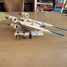 Cassie Andors U Wing Attack Shuttle 99% Complete Without K2SO