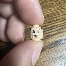 LEGO batman Alfred Head, part 3626pb0032 bat014 7783 AUTHENTIC, good condition