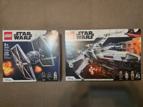 LEGO Star Wars 75301 Luke's X-Wing Fighter & 75300 Imperial Tie Fighter