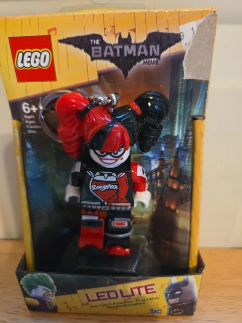 Lego LED Key Light Harley Quinn Key Chain (LEDLITE) The Lego Batman Movie New!