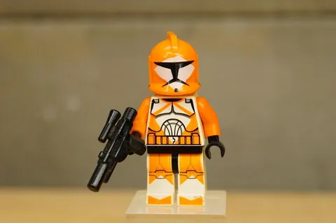 LEGO Clone Bomb Squad Trooper Minifigure Star Wars sw0299 With Blaster