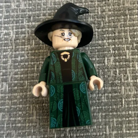 Lego Harry Potter Professor McGonagall Minifigure hp274