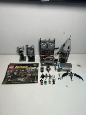 LEGO Batman: Arkham Asylum (7785) 100% Complete Mint Minifigures Instructions