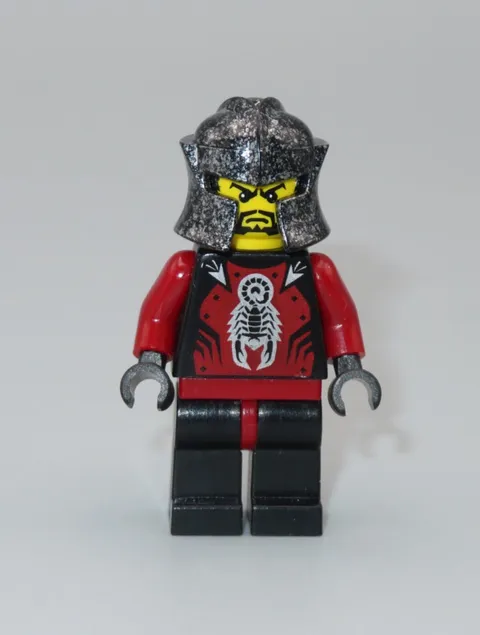 LEGO Castle Shadow Knight Scorpion minifigure 8802