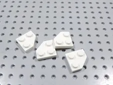 LEGO Lot of 4 White 2x2 Cut Corner Plates BB