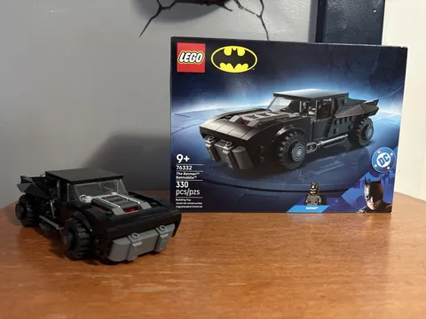 LEGO 76332 Batman: The Batmobile w/ Batman Minifigure. NIB