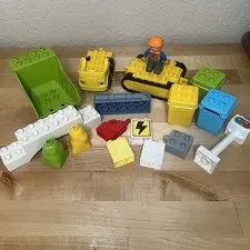 Lego Duplo Construction Pieces Garbage Cans Gas Can Vehicle 16 Pieces