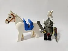 LEGO Minifigure Castle Horse Black Knight Lot Set