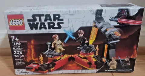 LEGO Star Wars: Duel on Mustafar (75269) 208 Pieces New and Sealed Retired Set!