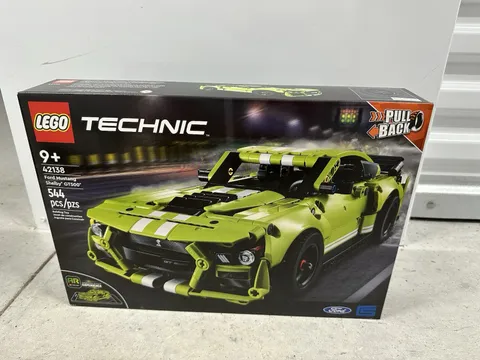 LEGO TECHNIC: Ford Mustang Shelby Gt500 (42138) New