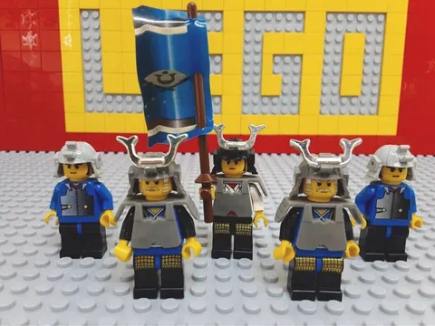 LEGO Castle Minifigure Samurai Warrior Shogun Soldier Armor Japan