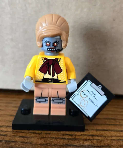 LEGO Velma Staplebot Minifigure LEGO Movie Series 1 With Bottom Plate Clipboard