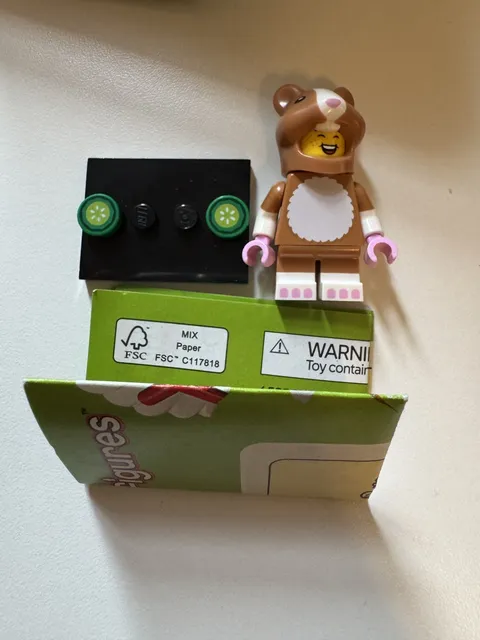 LEGO Minifigure Series 27 Hamster 71048