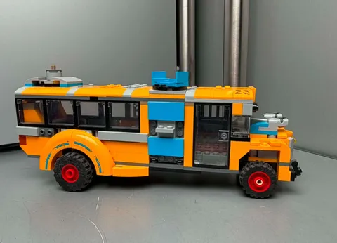 USED LEGO Hidden Side Paranormal Intercept Bus 3000 70423 NO MINIFIGS INCOMPLETE