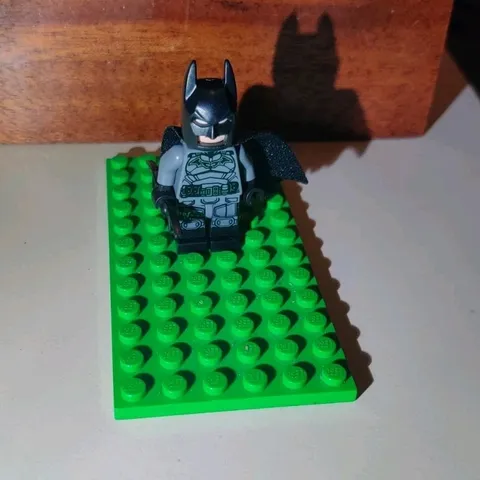 LEGO Batman Movie Batman Minifigure w/ Black Cape on Green Baseplate